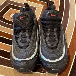 Nike Air Max 97 Boys' Grade School SZ 3.5 *Never Worn**